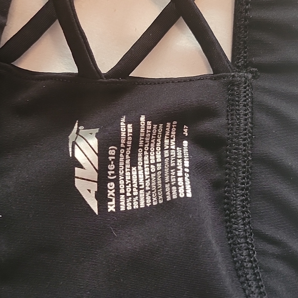 Avia RacerBack Bra - Picture 3 of 3